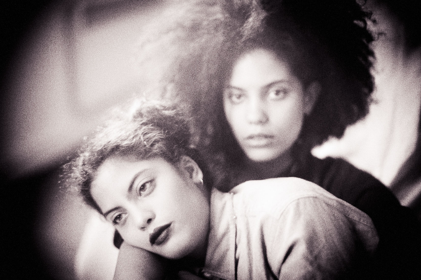 007_Ibeyi_sisters-mlemonde-ioulex_3027402-portrait2