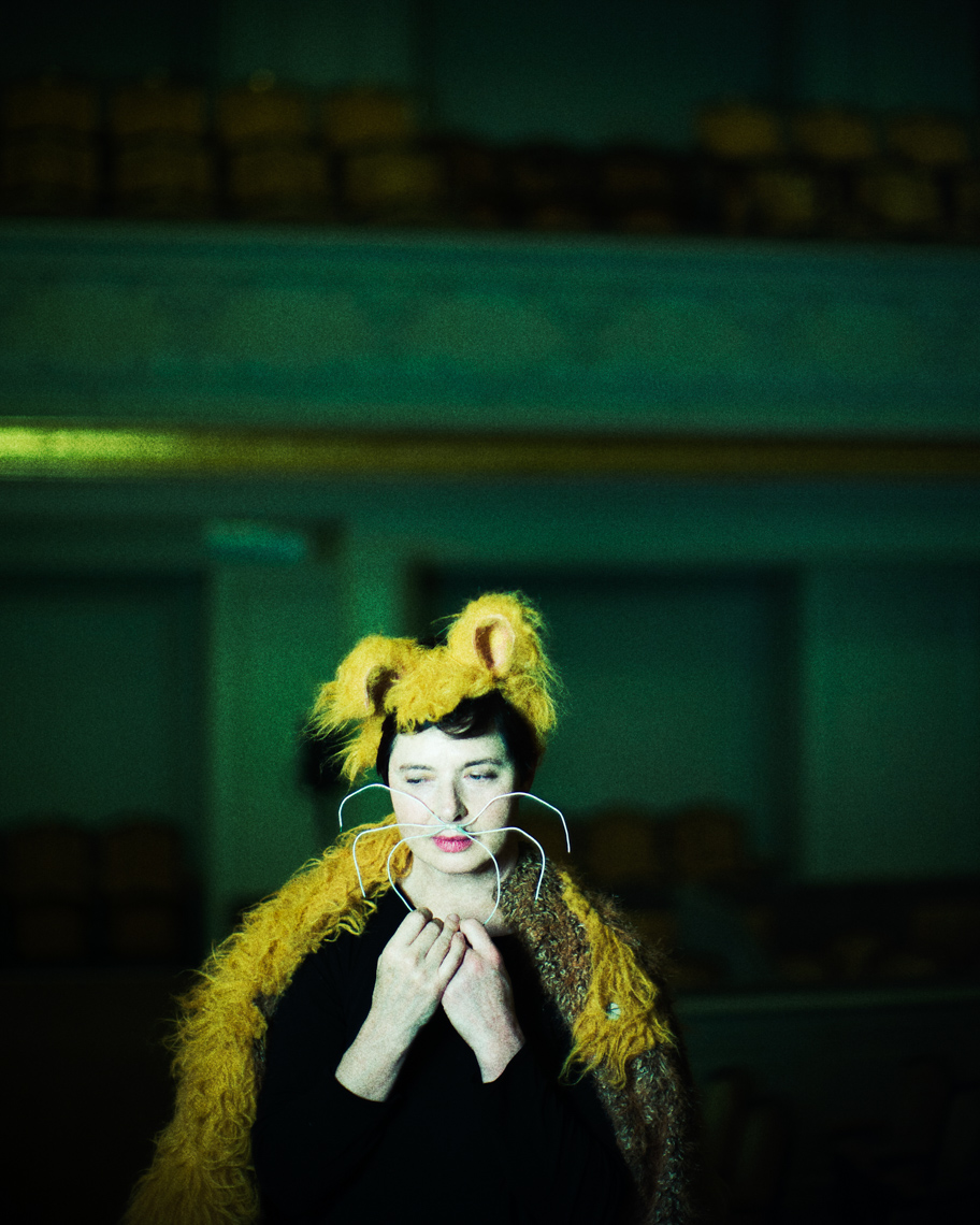 059_isabella-rossellini-3013084-portrait2
